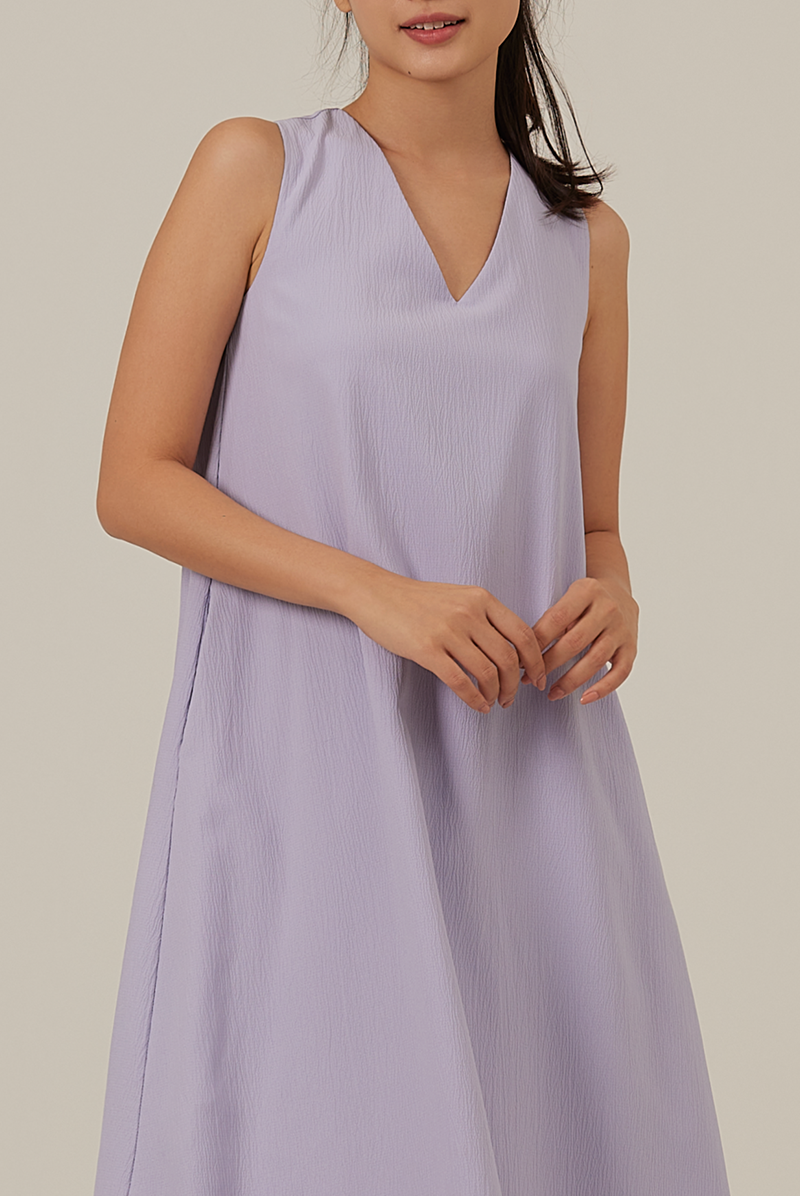 Tinlyn Ribbon V-neck Dress in Lilac