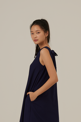 Tinlyn Ribbon V-neck Dress in Navy Blue