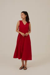Tinlyn Ribbon V-neck Dress in Red