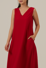 Tinlyn Ribbon V-neck Dress in Red