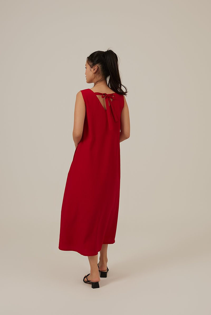 Tinlyn Ribbon V-neck Dress in Red