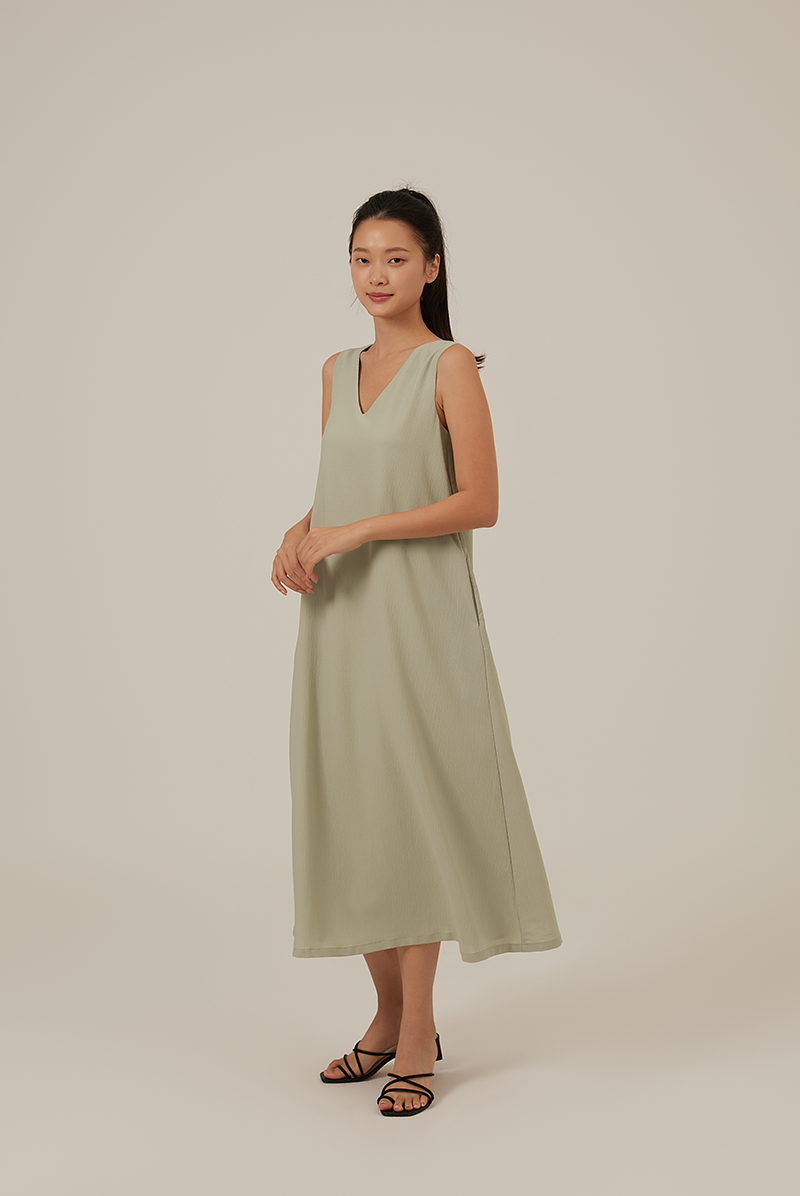 Tinlyn Ribbon V-neck Dress in Sage Green