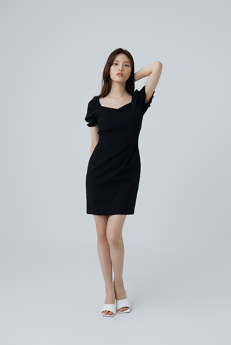 Dove Sweetheart Bodycon Dress in Black