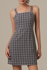 Sierra Plaid Sleeveless Dress in Navy Blue