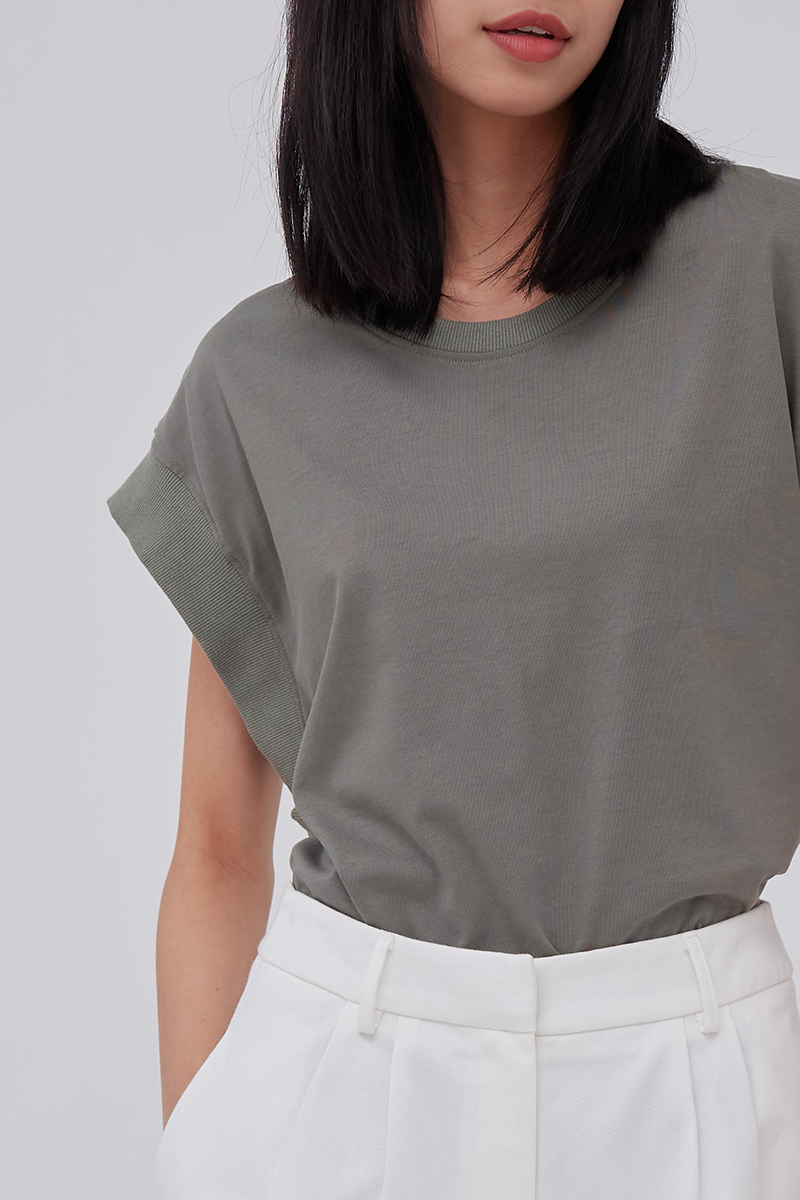 Felicia Drop Shoulder Top in Green