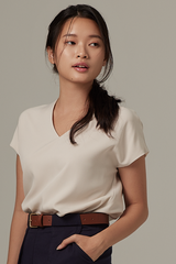 Ramona V-Neck Top in Cream