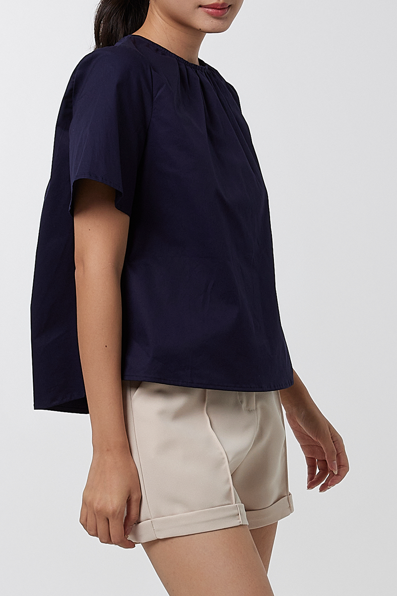 Leyla Pleated Top in Dark Blue
