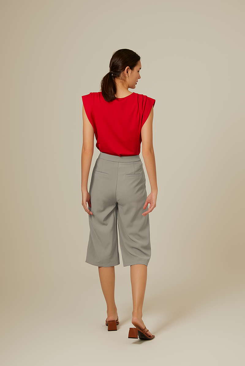Josie Cuff Panel Sleeve Top in Red