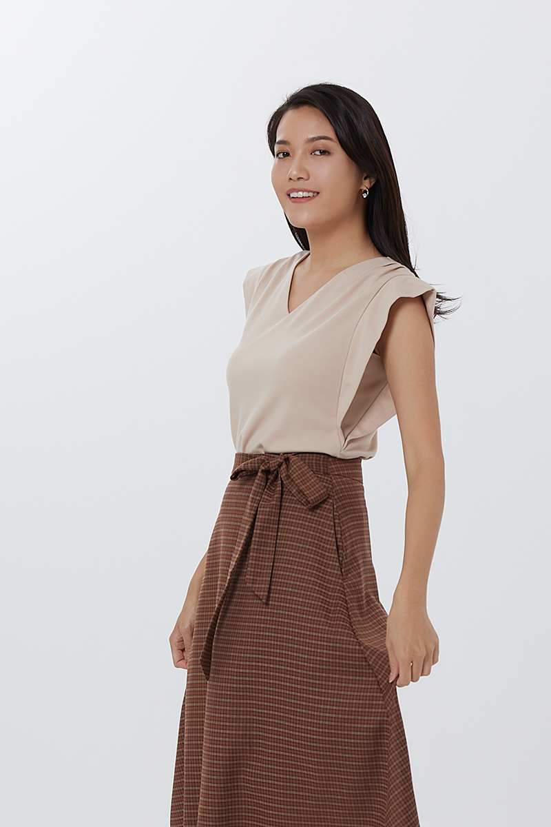 Josie Cuff Panel Sleeve Top in Sand