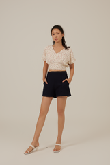 Austen Floral Drop Sleeves Top in Cream