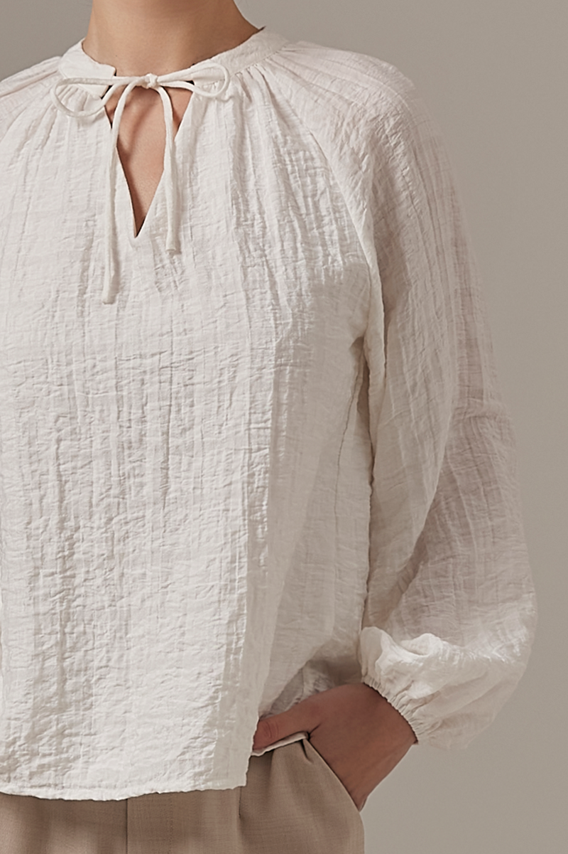 Loretta Crinkled Long Sleeve Top in White