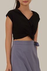 Gillian Front Twist Top in Black