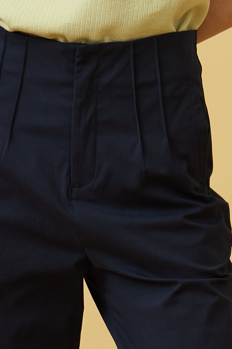 Leyla Tailored Pants in Navy Blue