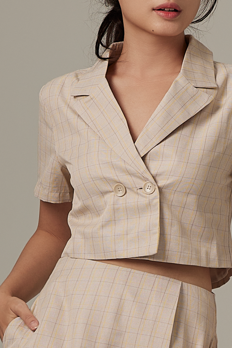 Debbie Plaid Blazer Top in Khaki