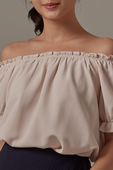 Lesia Off-Shoulder Blouse in Powder