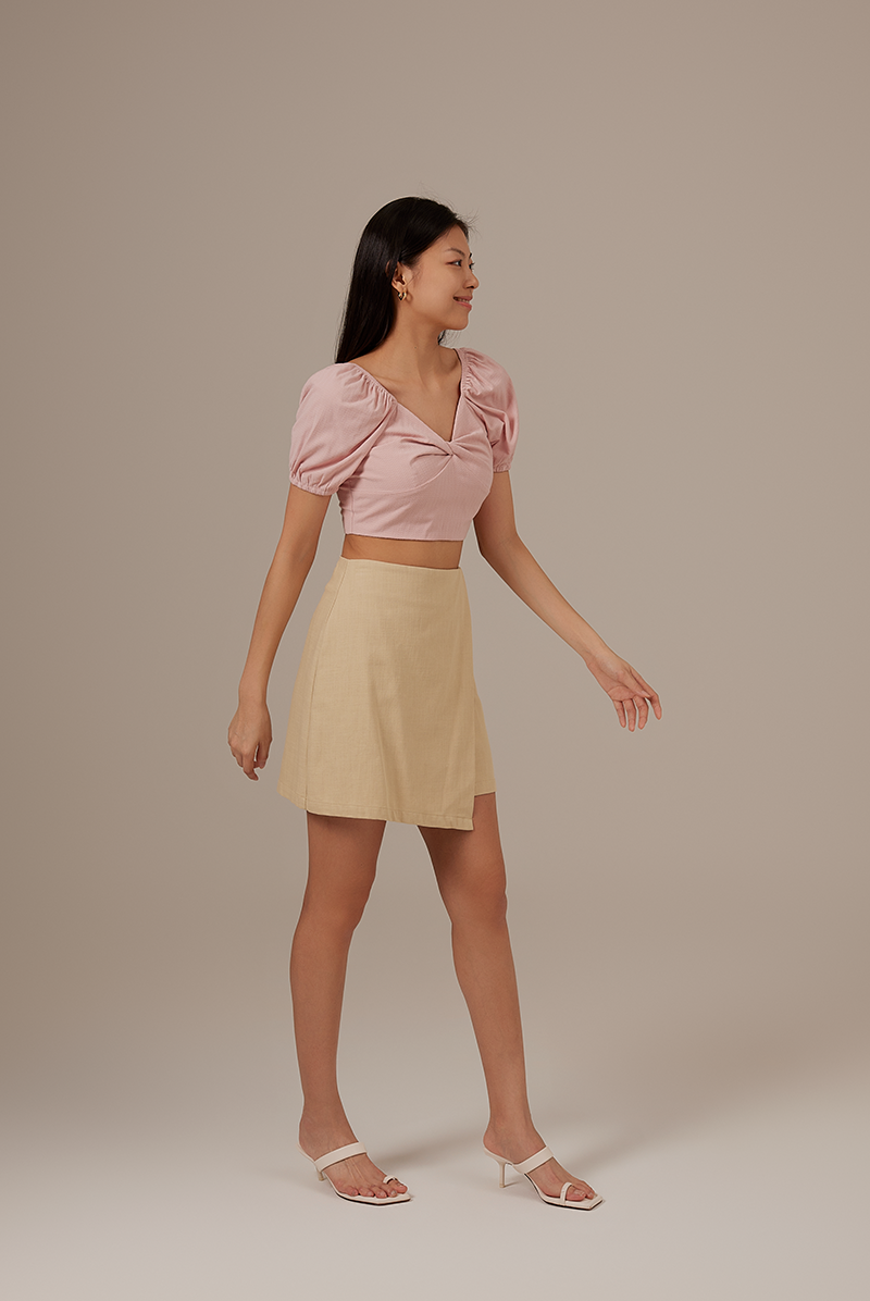 Geneva Front Twist Crop Top in Blush