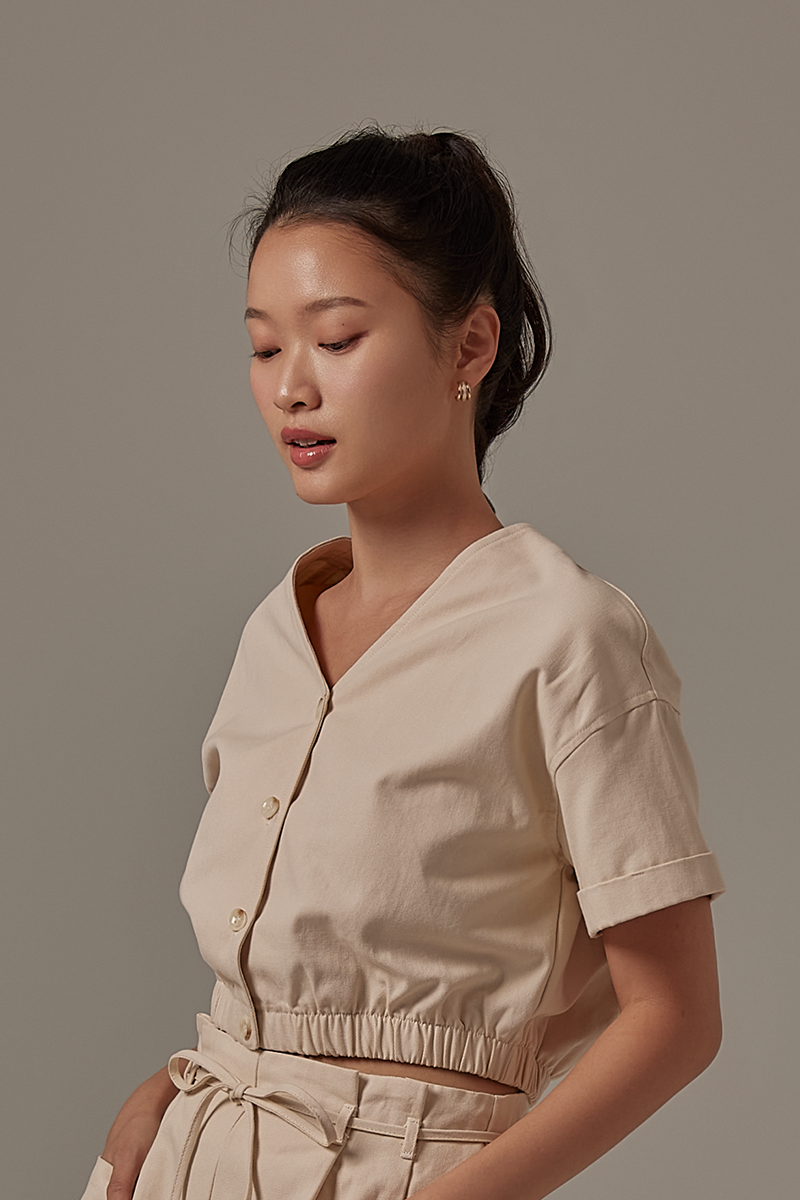 Nadra Elasticated Top in Cream
