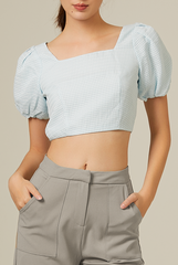 Everdena Puff Sleeves Crop Top
