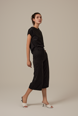 Popilyn Drop Sleeves Top in Black