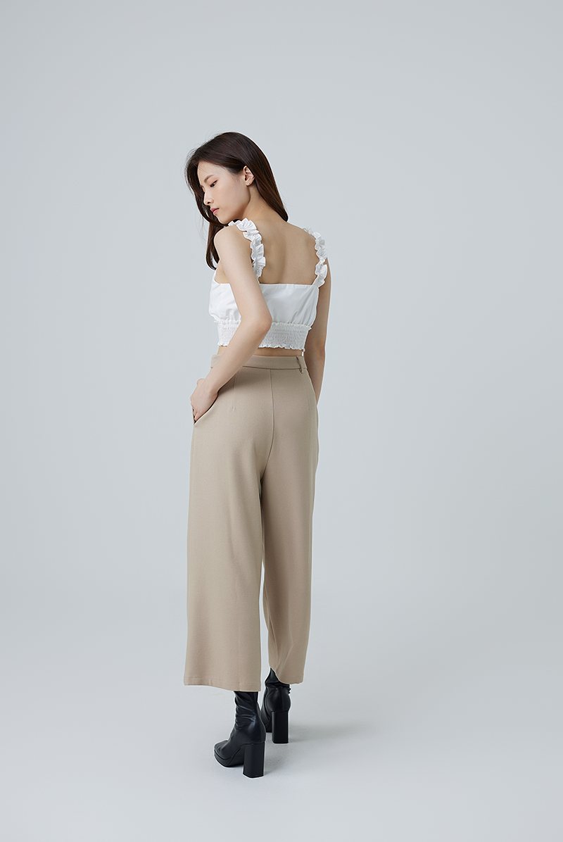 Dale Sleeveless Smocked Top in White