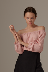 Lowry Off-Shoulder Top in Dusty Pink