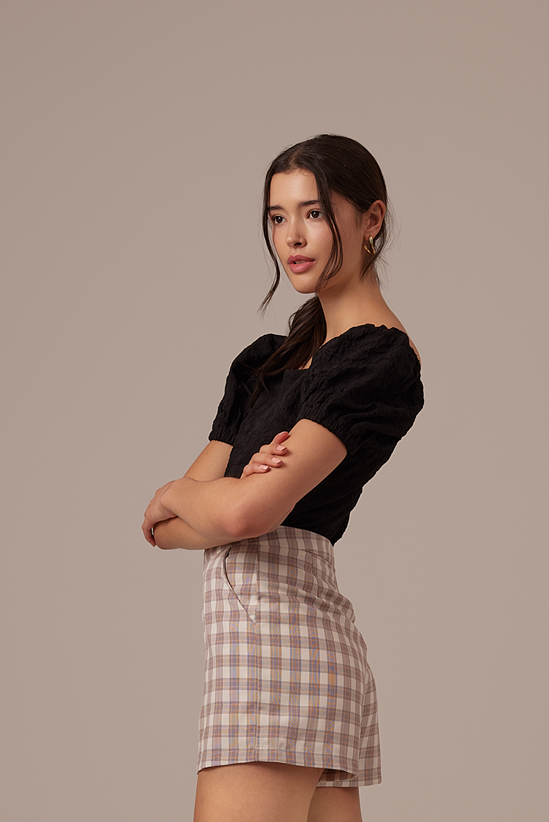Korina Embroidery Top in Black