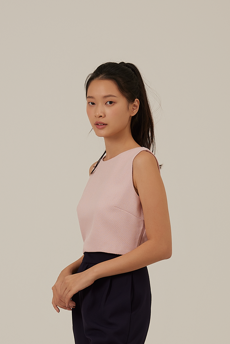 Fevila Round Neck Crop Top in Blush