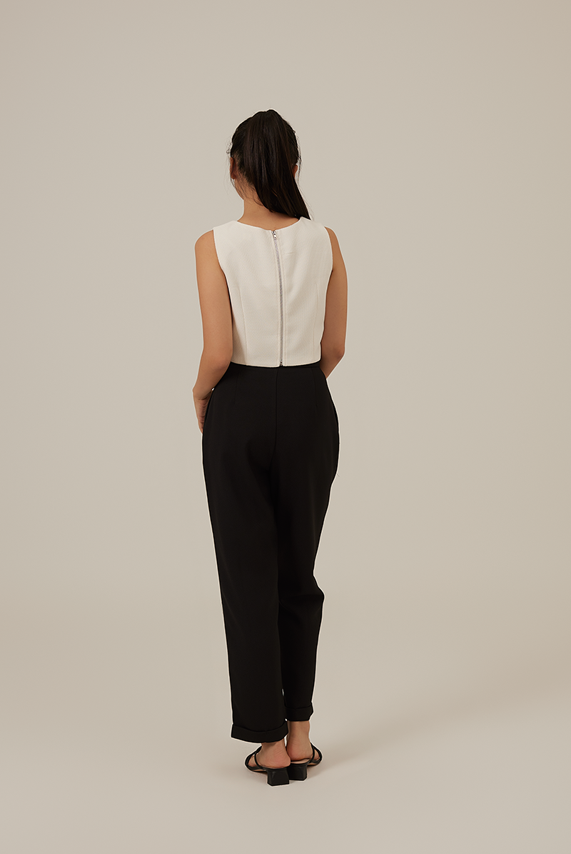 Fevila Round Neck Crop Top in White