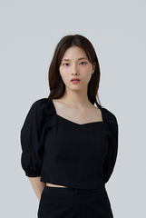 Eilah Sweetheart Puff Sleeves Top in Black