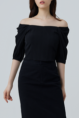 Eilah Sweetheart Puff Sleeves Top in Black