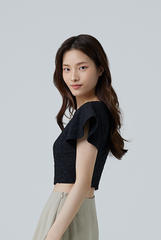 Arika Sweetheart Crop Top in Black