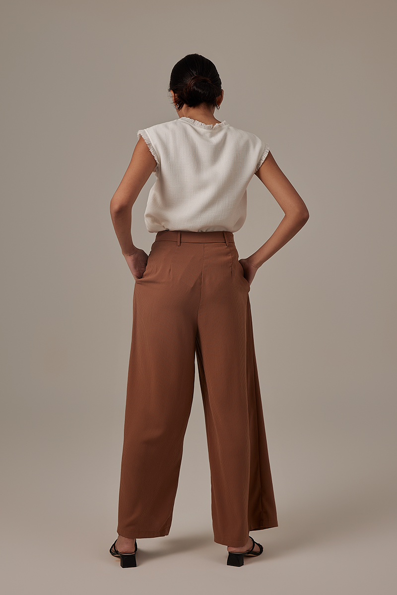 Mina Straight Leg Pants in Chocolate