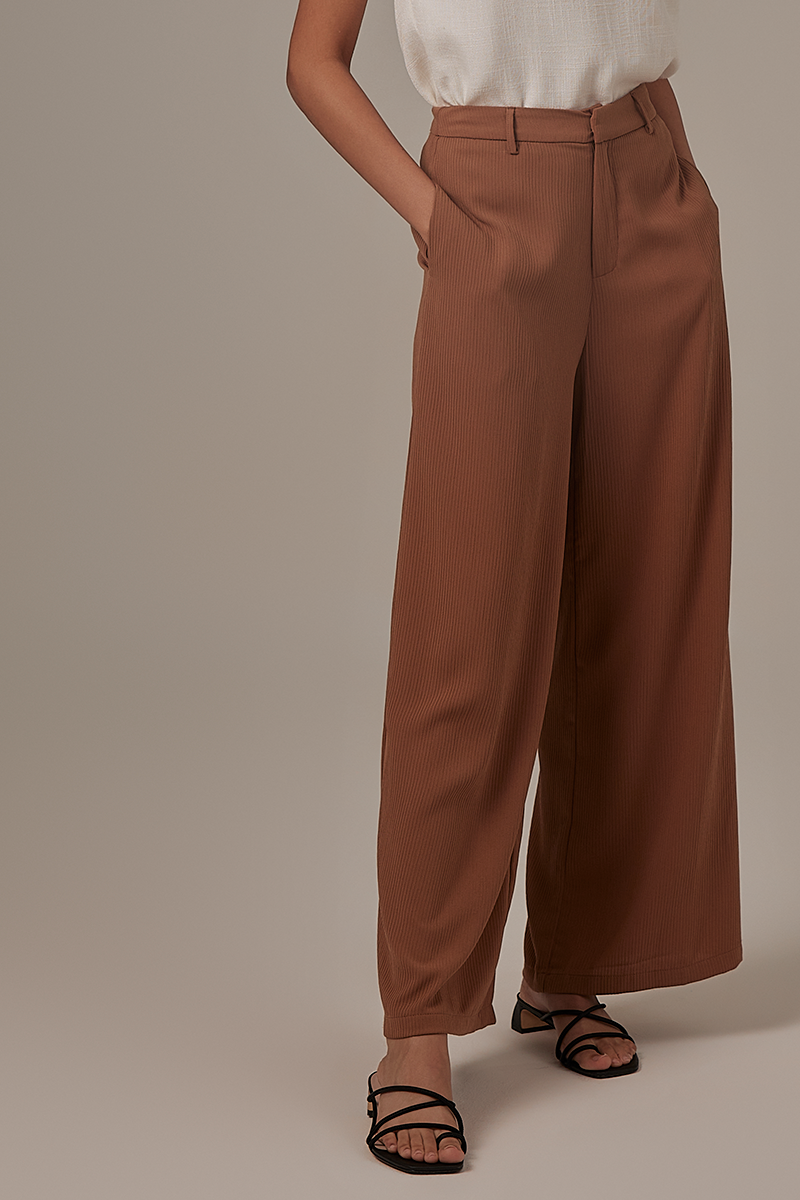 Mina Straight Leg Pants in Chocolate
