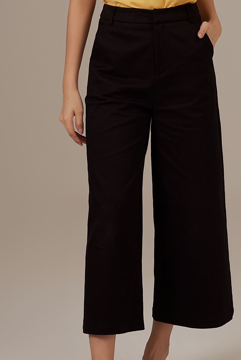 Solmi Wide Leg Pants in Black