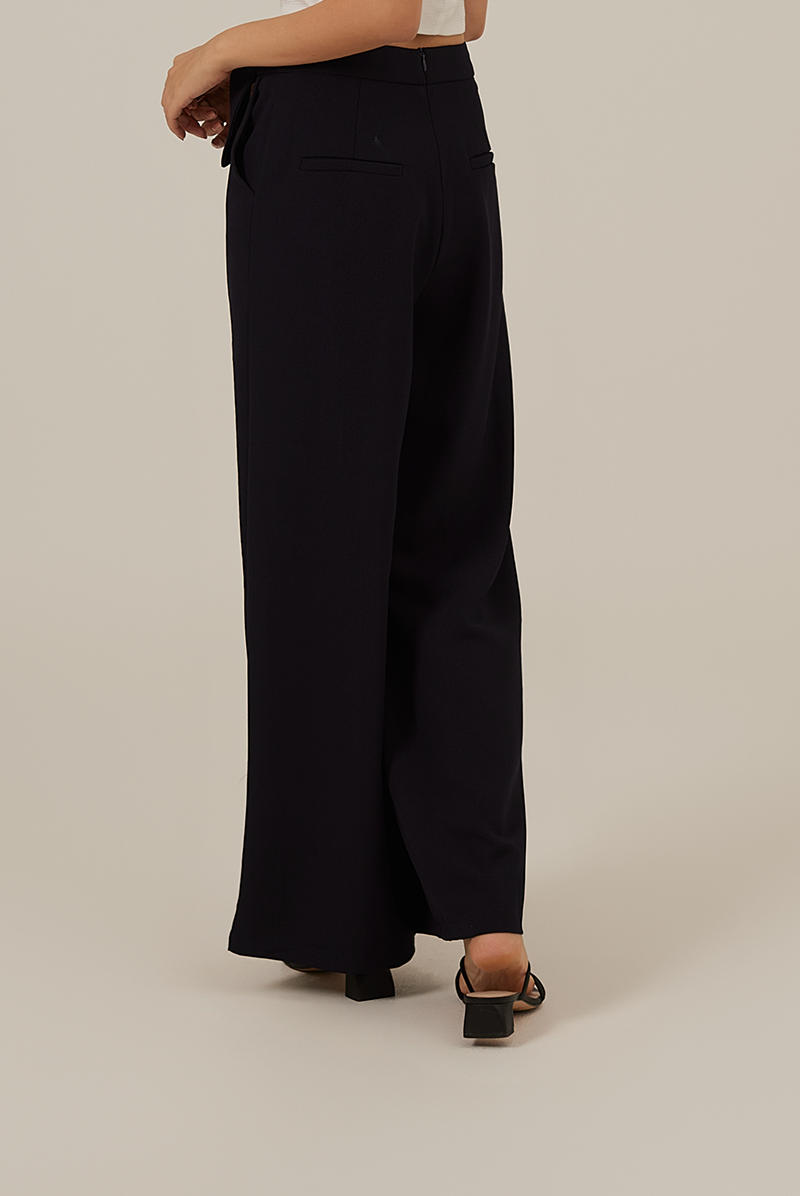 Reina Wide Leg Pants in Navy Blue