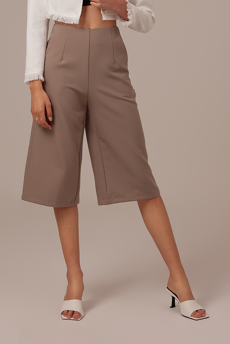 Valeria Wide Leg Culottes in Truffle