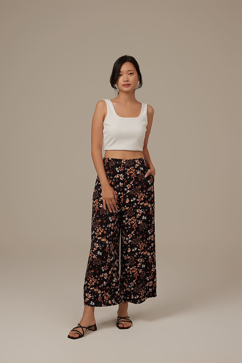 Carlyn Floral Wide Leg Pants in Black