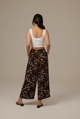 Carlyn Floral Wide Leg Pants in Black