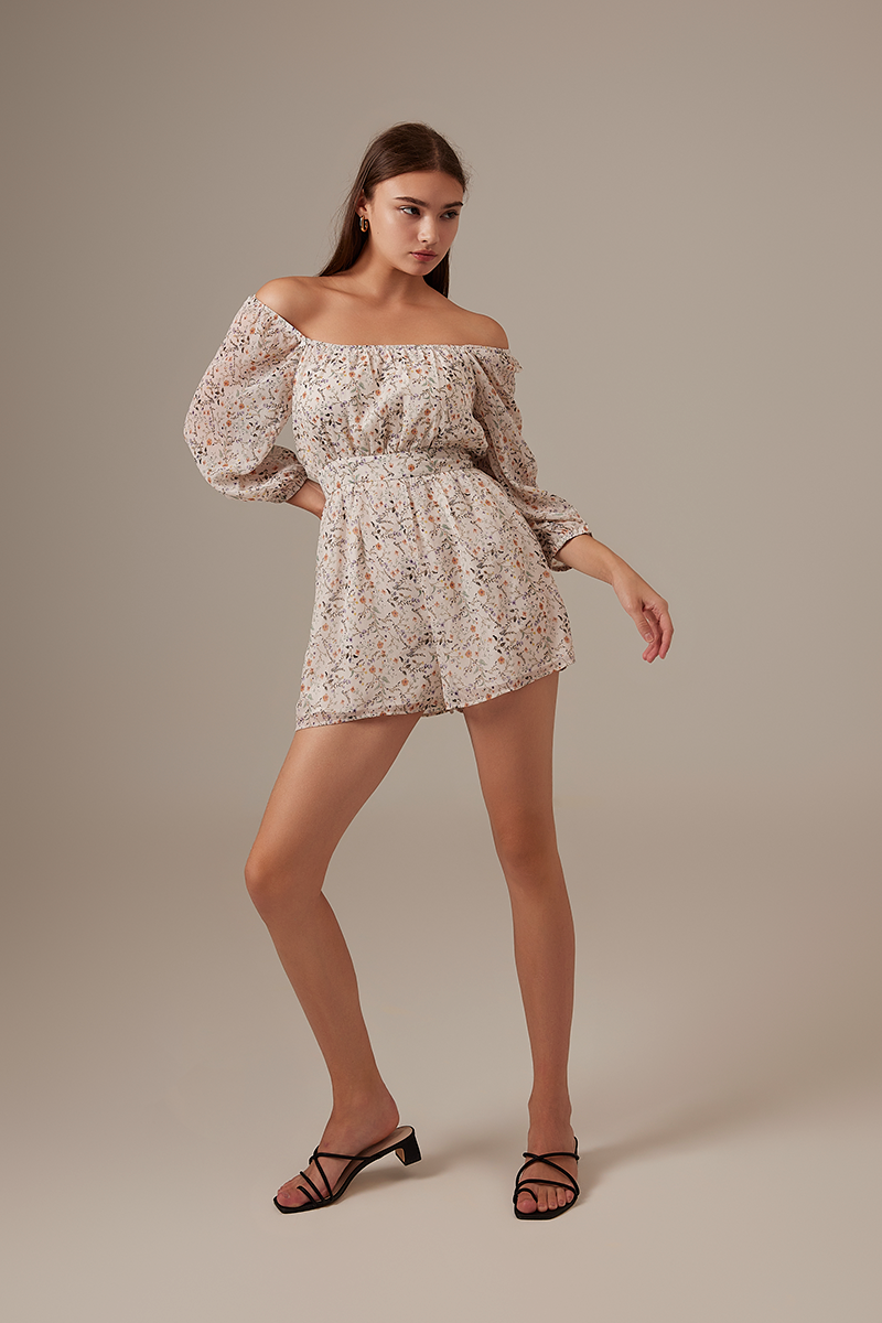 Natalie Floral Puff Sleeve Romper in White