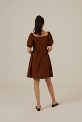 Caroline Puff Sleeve Textured Romper in Chocolate