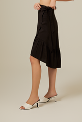 Janisa Ruffle High-Low Skirt in Black