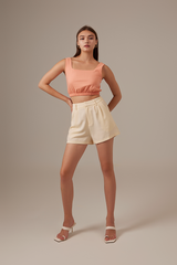 Yumi Tailored Shorts in Cream