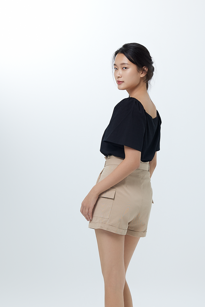 Miki Pleated Shorts in Clay