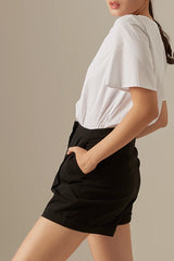 Gemimah Pintuck Shorts in Black