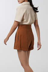 Lois High-Waisted Button Shorts in Caramel