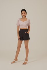 Wilda Highwaist Pleated Shorts in Charcoal