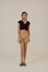 Bexley Straight Cut Shorts in Charcoal