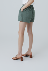 Diem Elasticated Waistband Shorts in Tea